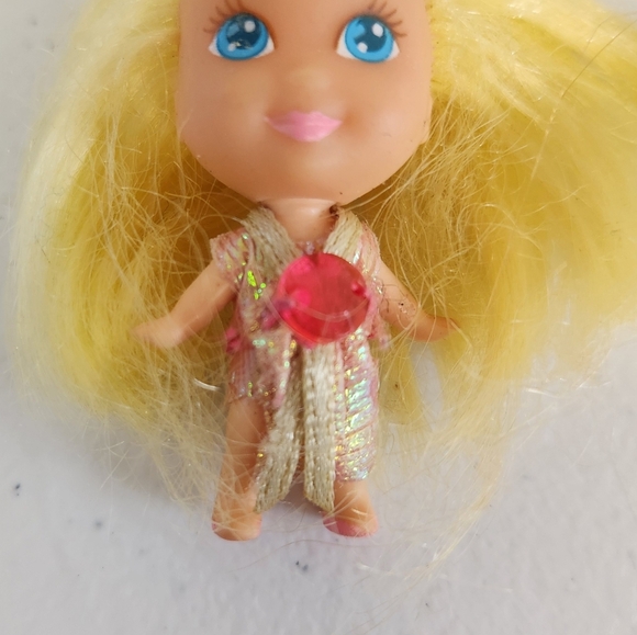 Vintage 1994 Little Kiddles Blonde Doll Pink Jewel - Picture 2 of 5